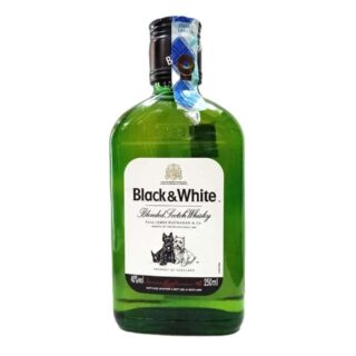 Black & White Scotch Whisky 250ml